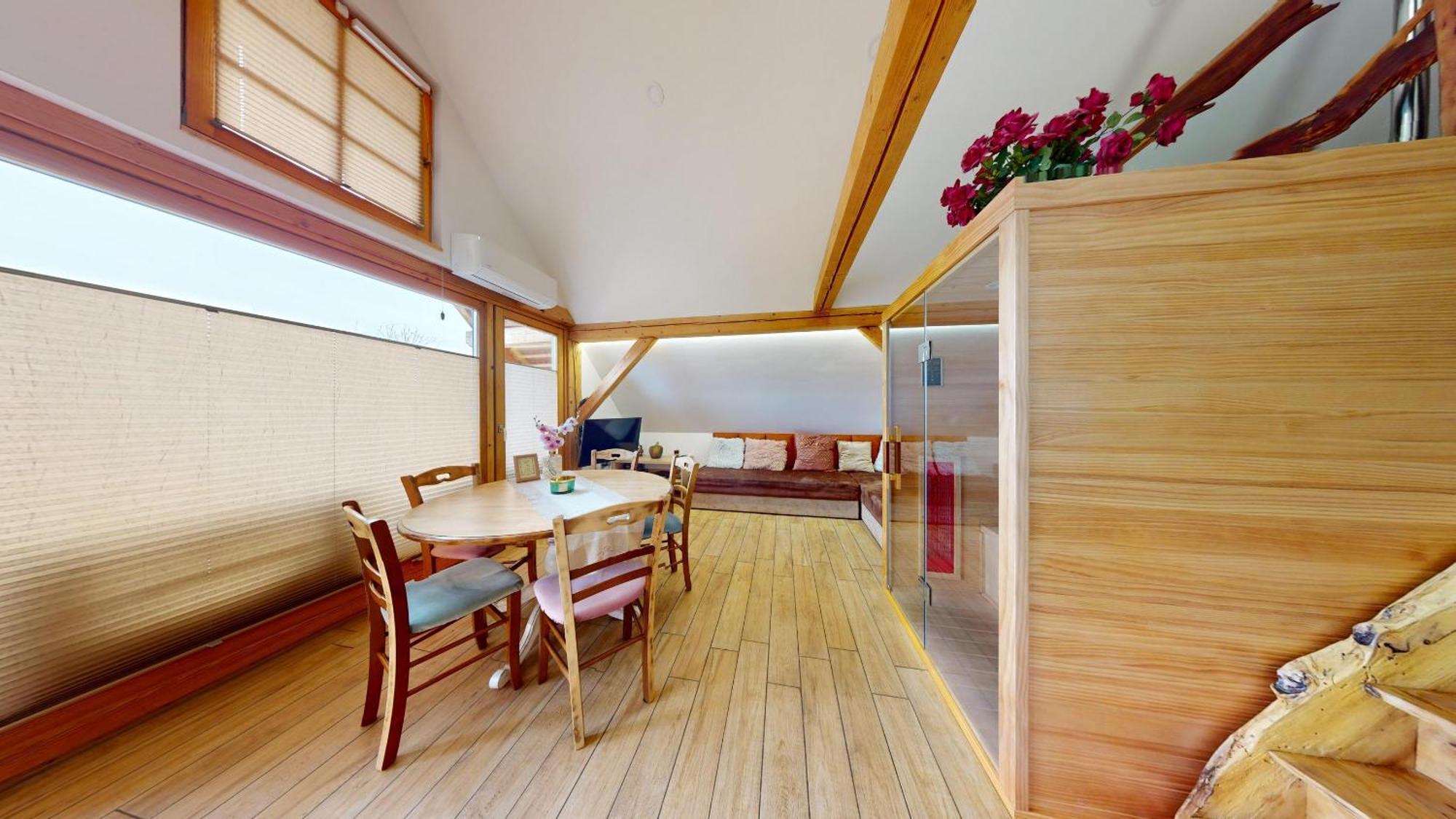 Resort Hisa Ida - Apartments With Hot Tub And Sauna Ivancna Gorica ภายนอก รูปภาพ