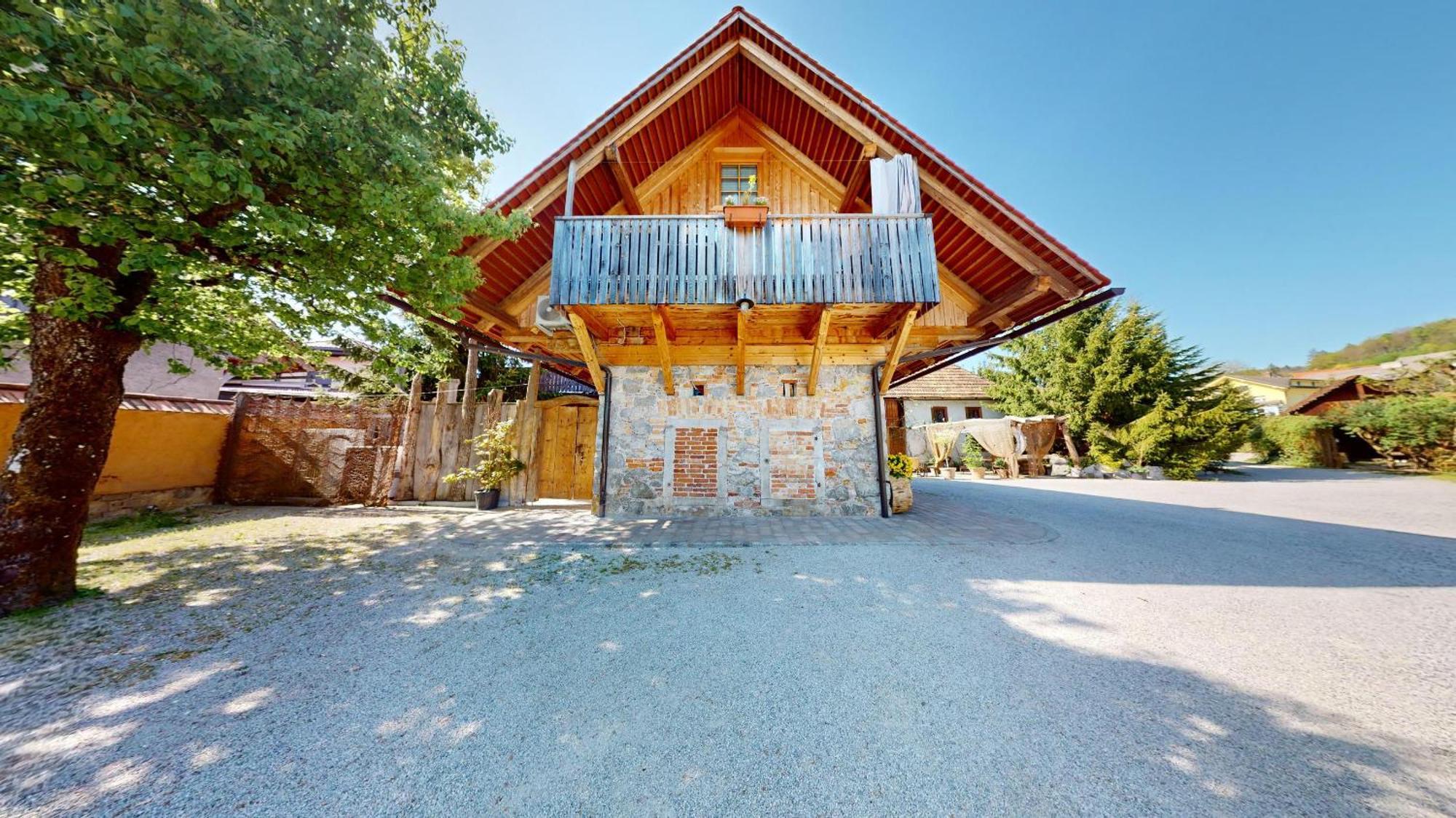 Resort Hisa Ida - Apartments With Hot Tub And Sauna Ivancna Gorica ภายนอก รูปภาพ
