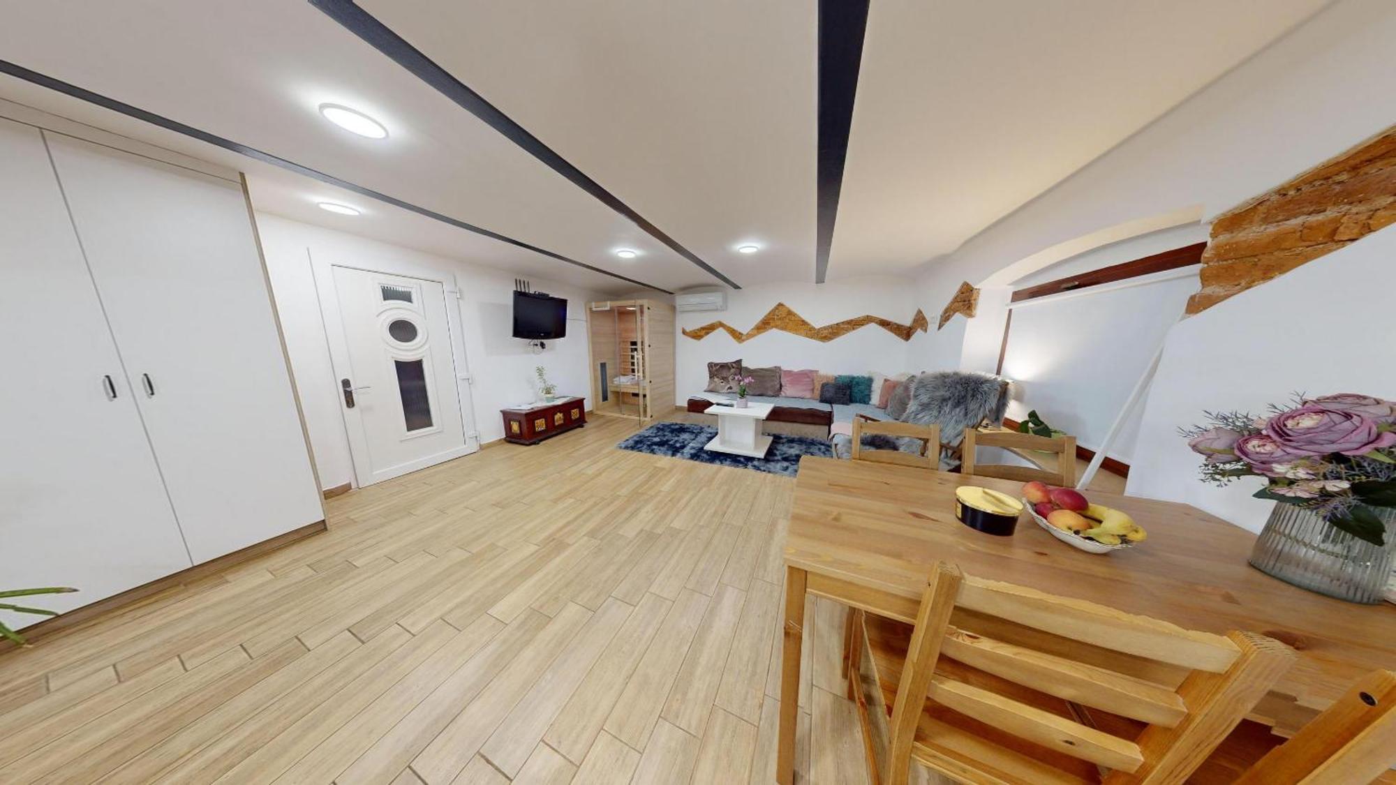 Resort Hisa Ida - Apartments With Hot Tub And Sauna Ivancna Gorica ห้อง รูปภาพ