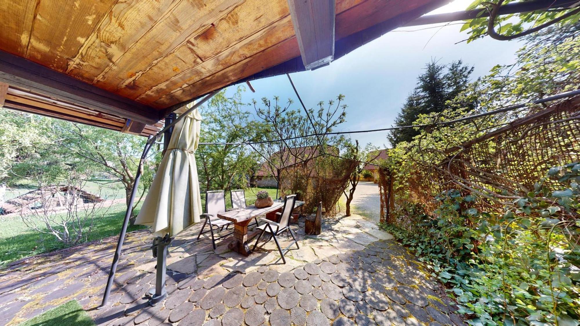 Resort Hisa Ida - Apartments With Hot Tub And Sauna Ivancna Gorica ภายนอก รูปภาพ